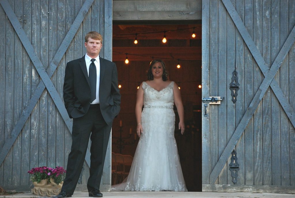 Barn-Themed Wedding