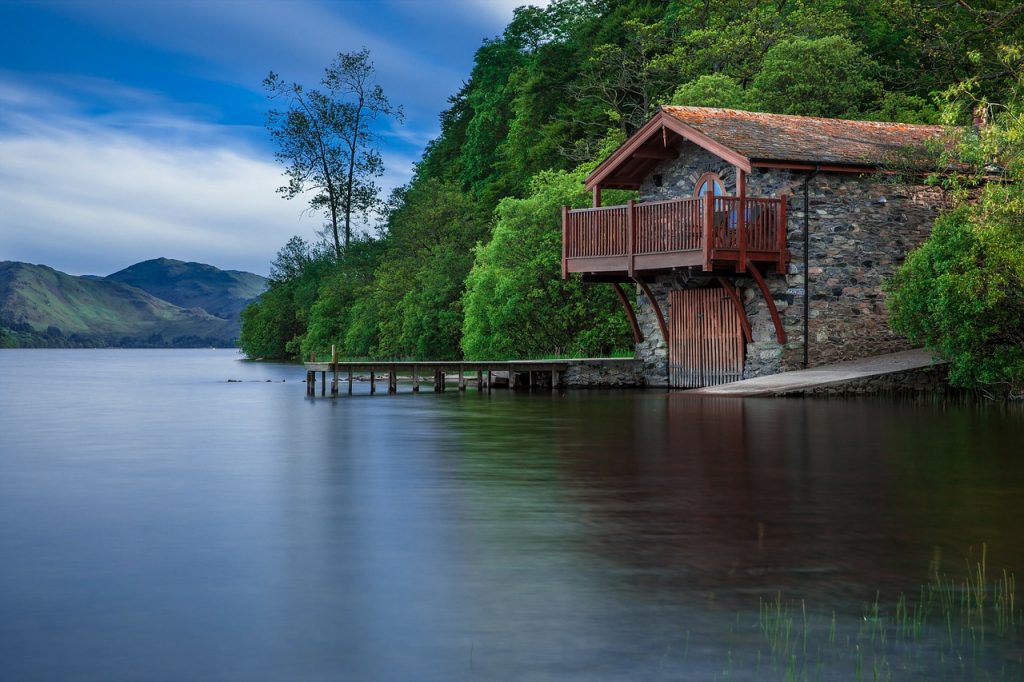 lake house