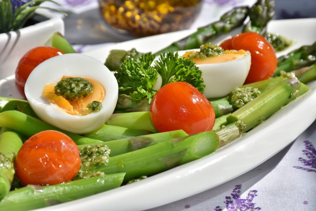 Asparagus and Eggs