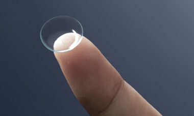 Contact Lenses: What to Know, And How to Buy Online