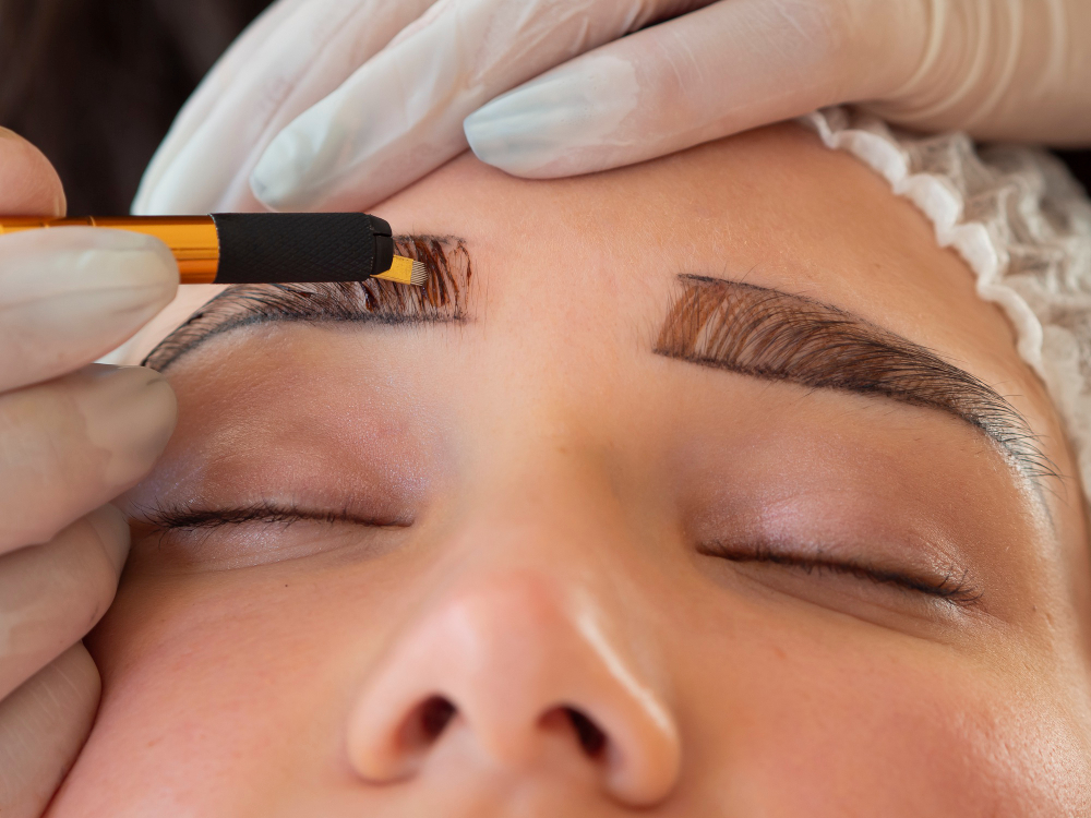 Brow Lamination Tips from Experts