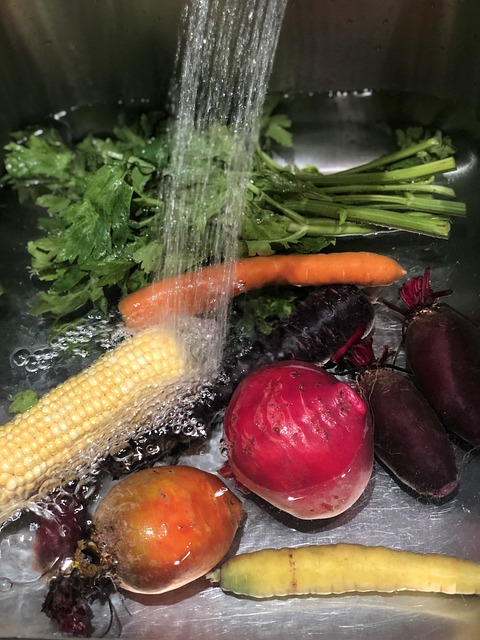 How to Properly Wash Fresh Produce That Will Be Eaten Raw