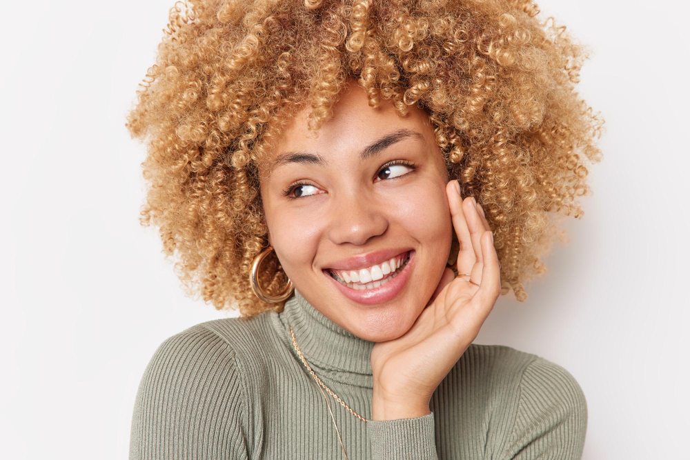 Unlocking the Secrets to a Perfect Smile with Porcelain Veneers