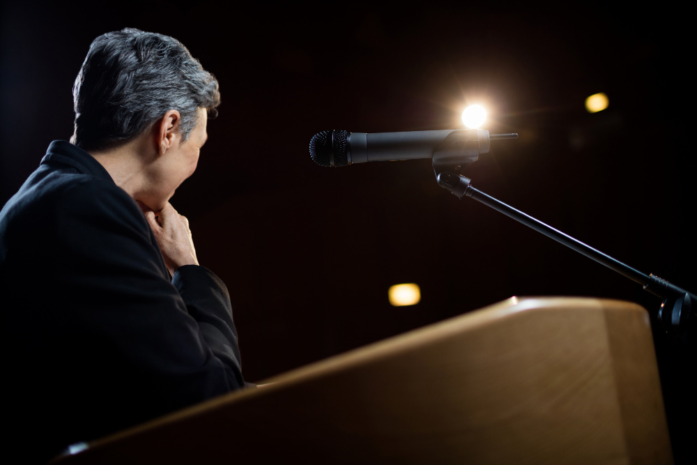 Crafting Engaging Sports Events with Inspirational Speakers