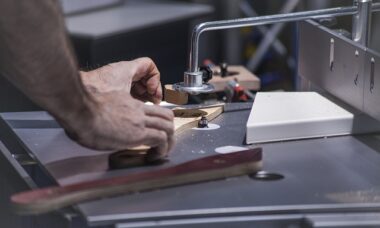 4 Signs You Should Pursue a Trade Over a Profession