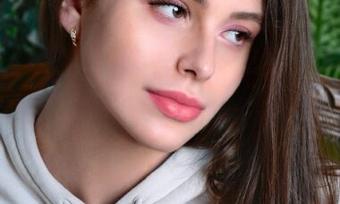 Perimenopause: What Every Woman Needs to Know About the Change Before the Change