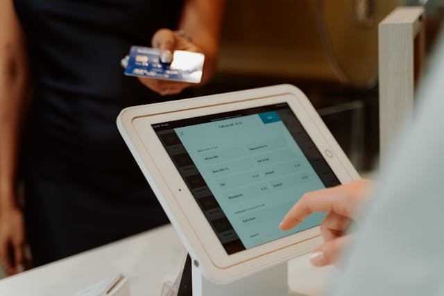 5 Ways CRM Systems Improve Customer Retention