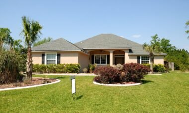 Shingle Styles Roof Contractors Recommend for Southern Curb Appeal