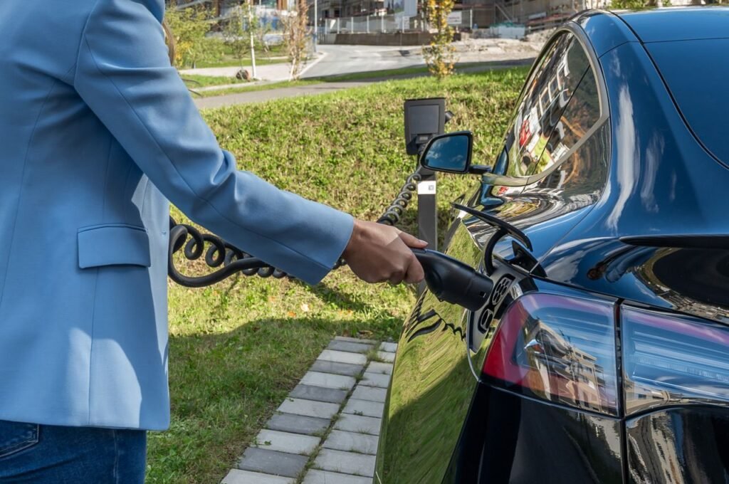 Choosing The Right Vehicle Powertrain: A Simple Guide for Real-World Driving